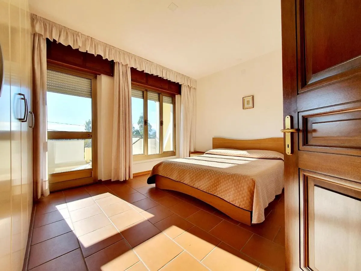 Dommos - Marinaway Apartments Orosei 0*,  Olaszország