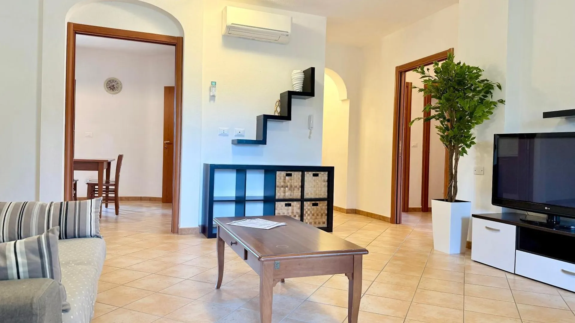 Dommos - Marinaway Apartments Orosei