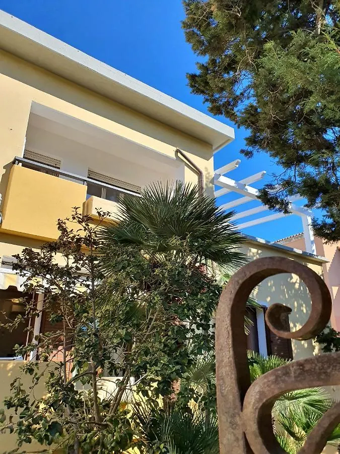 Dommos - Marinaway Apartments Orosei